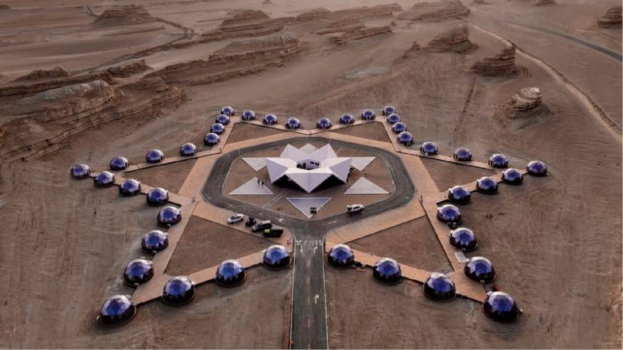 火星移民预演场——模拟外星环境的极端生存训练太原户外野奢帐篷实验项目